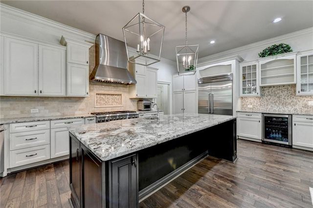 3154 Saint Ives Country Club Parkway, Johns Creek, GA 30097