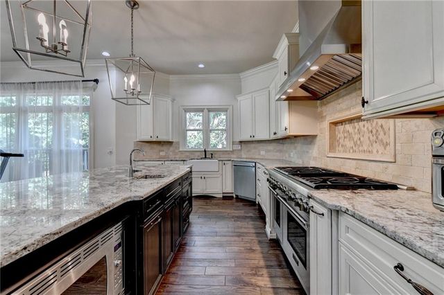 3154 Saint Ives Country Club Parkway, Johns Creek, GA 30097
