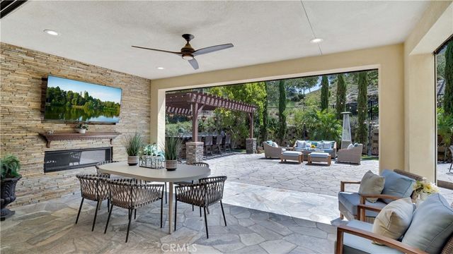 11 Cielo Arroyo, Mission Viejo, CA 92692