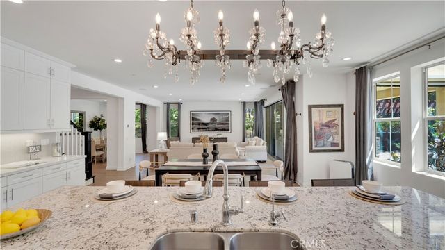 11 Cielo Arroyo, Mission Viejo, CA 92692