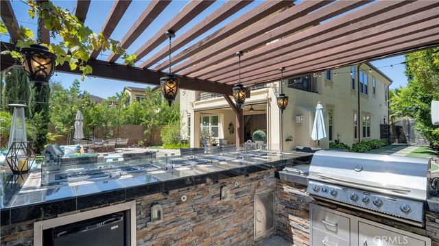 11 Cielo Arroyo, Mission Viejo, CA 92692