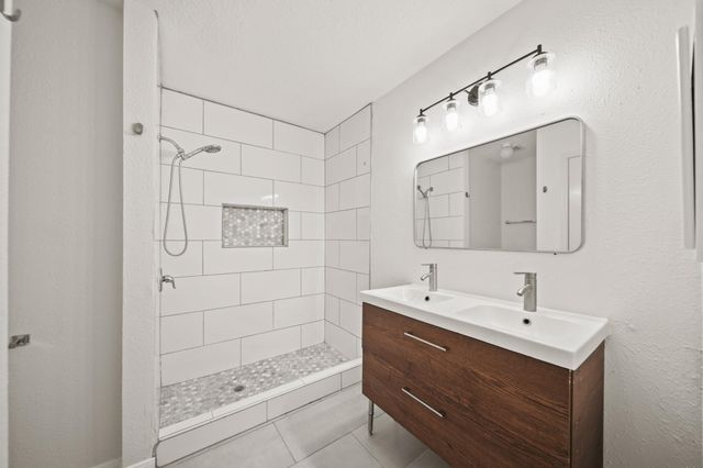 230 Cool Cove, Montgomery, TX 77356