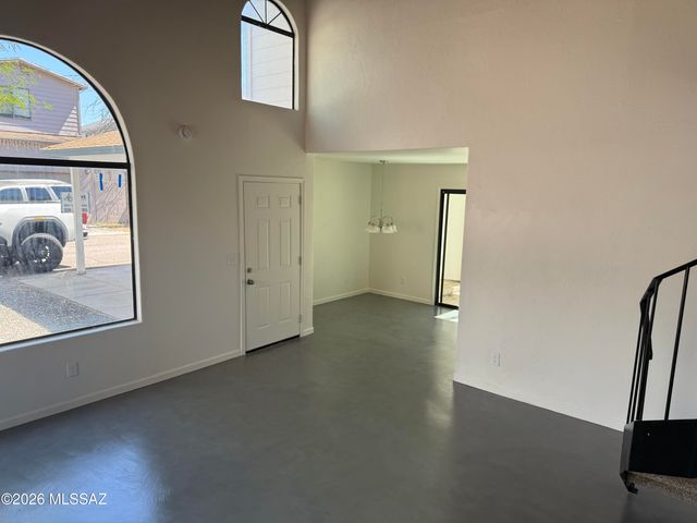 848 W Thurber Road, Tucson, AZ 85705