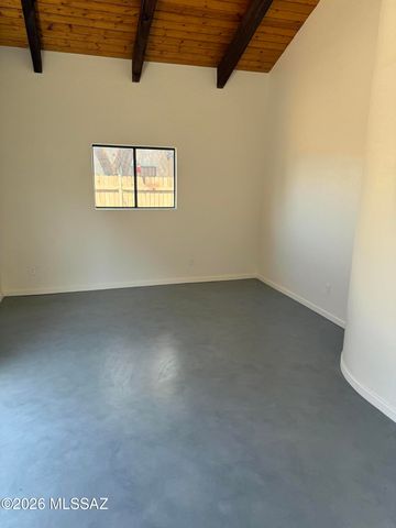848 W Thurber Road, Tucson, AZ 85705