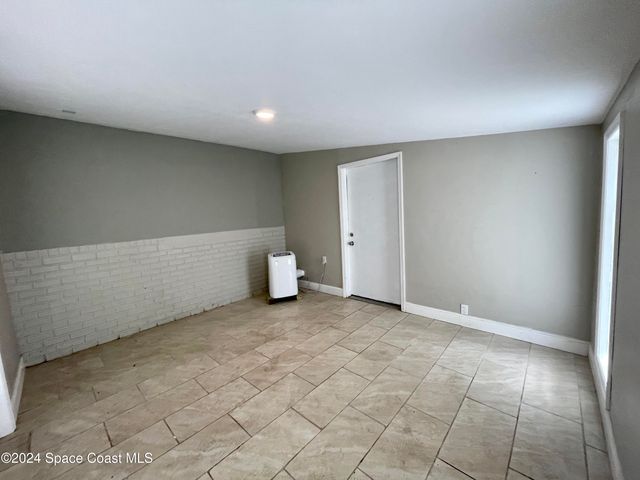 2684 Pepper Avenue, Melbourne, FL 32935