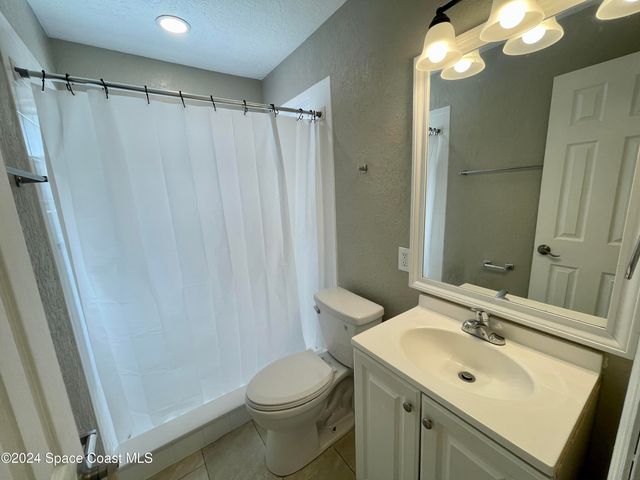 2684 Pepper Avenue, Melbourne, FL 32935