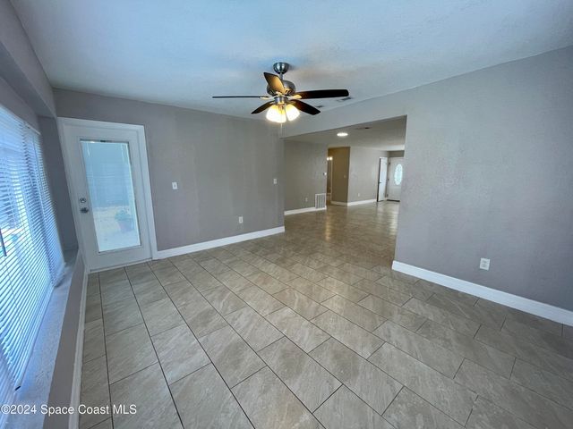 2684 Pepper Avenue, Melbourne, FL 32935