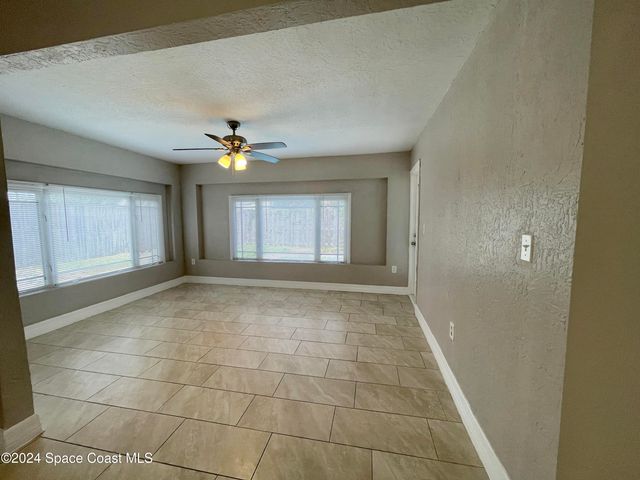 2684 Pepper Avenue, Melbourne, FL 32935