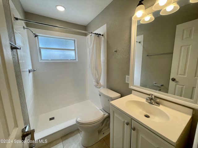 2684 Pepper Avenue, Melbourne, FL 32935