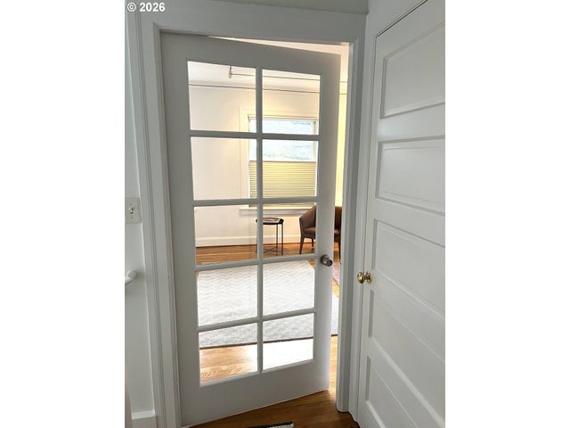 138 Ne 18TH Ave, Portland, OR 97232