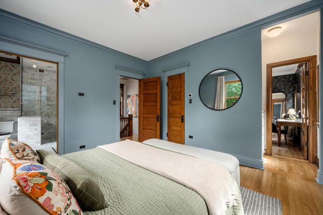 2063 N Humboldt Boulevard, Chicago, IL 60647