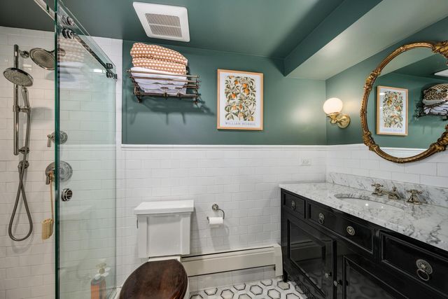 2063 N Humboldt Boulevard, Chicago, IL 60647
