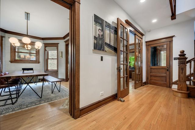2063 N Humboldt Boulevard, Chicago, IL 60647