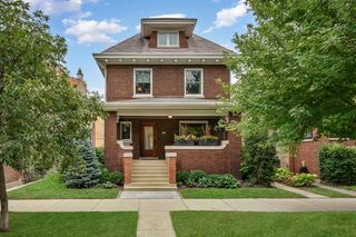 2063 N Humboldt Boulevard, Chicago, IL 60647