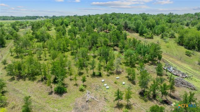 1633 Boggy Creek Road, Lockhart, TX 78644