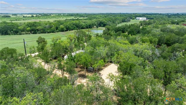 1633 Boggy Creek Road, Lockhart, TX 78644