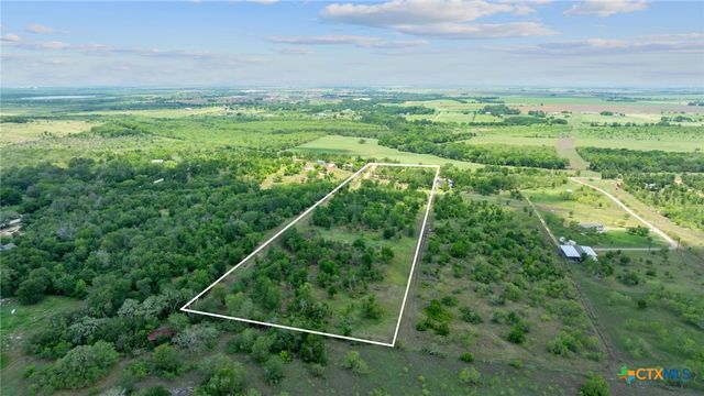 1633 Boggy Creek Road, Lockhart, TX 78644