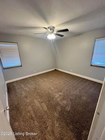 2212 Gerald Ct, Louisville, KY 40218