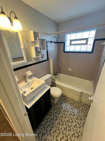 2212 Gerald Ct, Louisville, KY 40218