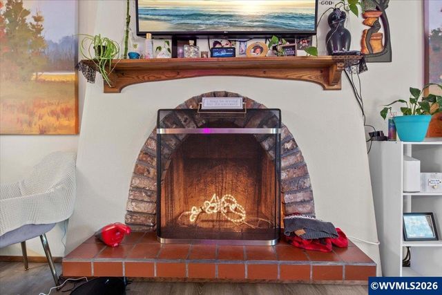 1519 6th St NW, Salem, OR 97304