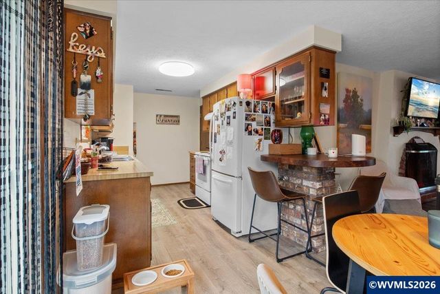 1519 6th St NW, Salem, OR 97304