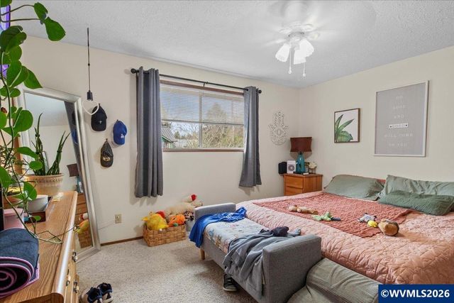 1519 6th St NW, Salem, OR 97304