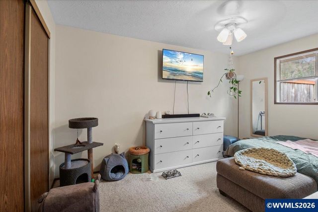 1519 6th St NW, Salem, OR 97304