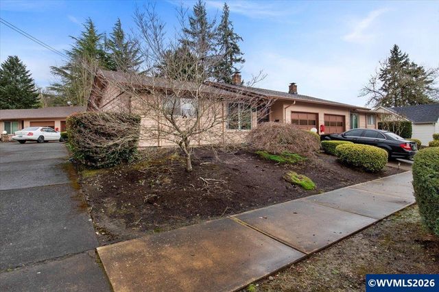 1519 6th St NW, Salem, OR 97304