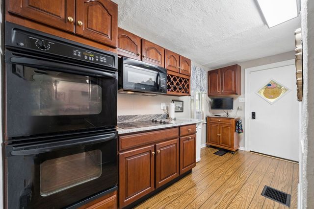 105 Dutchtown ROAD, Sewickley Twp, PA 15637