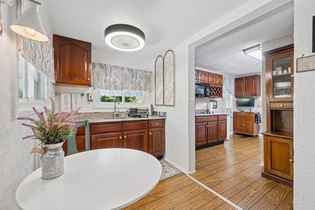 105 Dutchtown ROAD, Sewickley Twp, PA 15637
