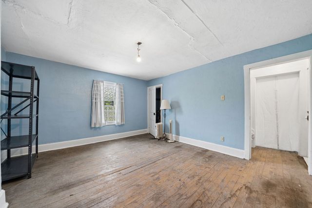 105 Dutchtown ROAD, Sewickley Twp, PA 15637