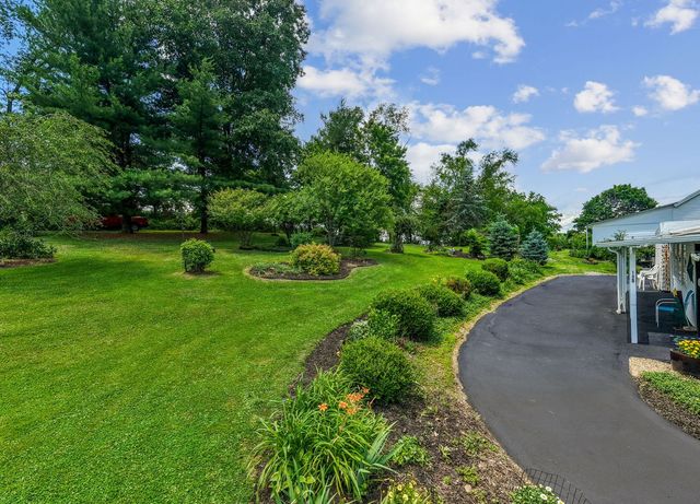 105 Dutchtown ROAD, Sewickley Twp, PA 15637