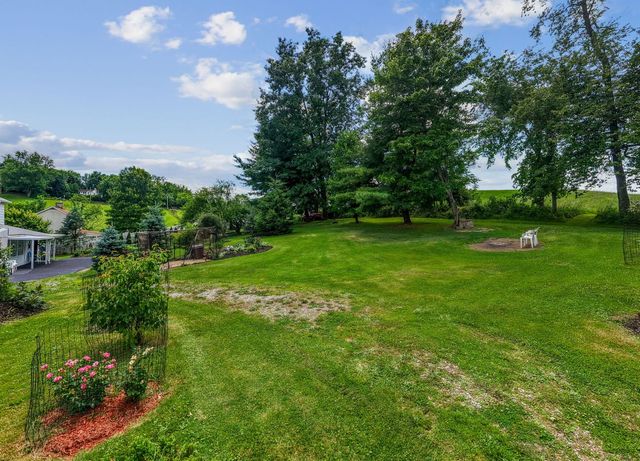 105 Dutchtown ROAD, Sewickley Twp, PA 15637