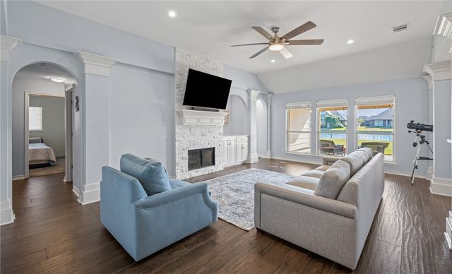 7421 Vaquero Dr, Corpus Christi, TX 78414