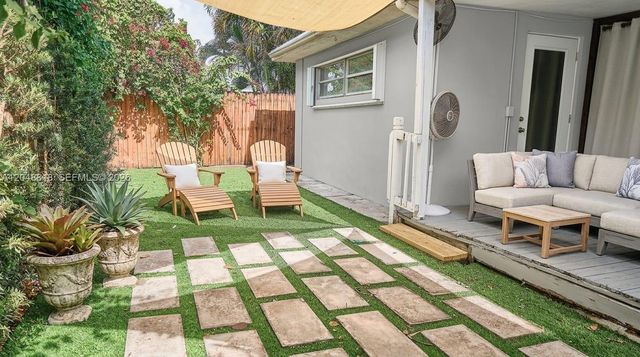 5417 NE 4th Terrace, Oakland Park, FL 33334