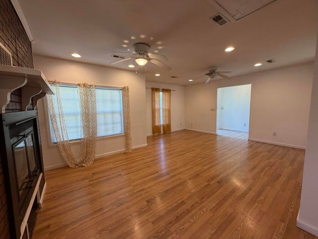 124 Miley Avenue, Summerville, SC 29485