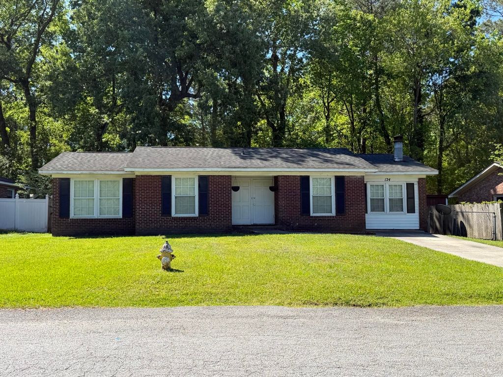 124 Miley Avenue, Summerville, SC 29485