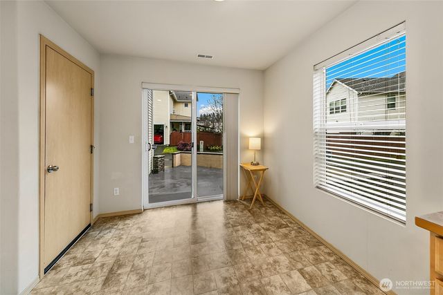 200 Ferndale Court NE, Renton, WA 98056