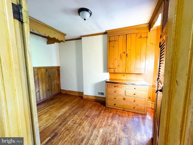 433 GENESEE ST, Trenton, NJ 08611