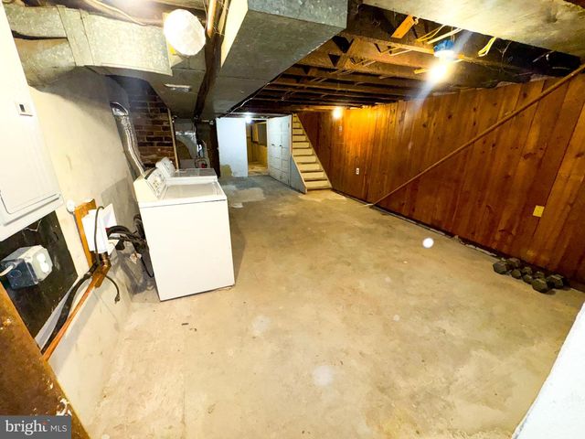 433 GENESEE ST, Trenton, NJ 08611