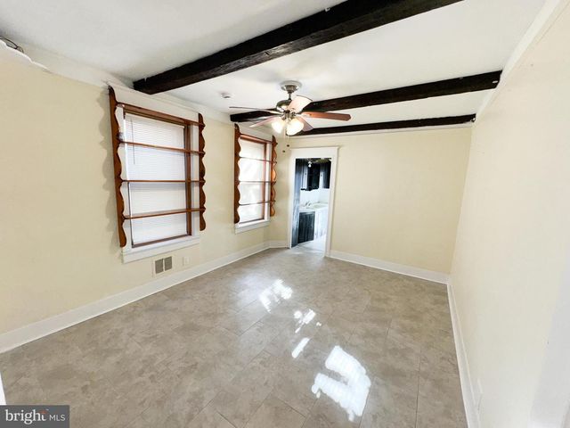 433 GENESEE ST, Trenton, NJ 08611