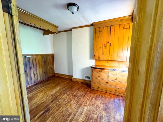 433 GENESEE ST, Trenton, NJ 08611