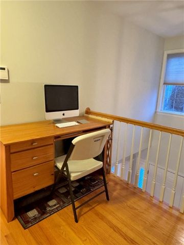 34 Marian Avenue, Narragansett, RI 02882