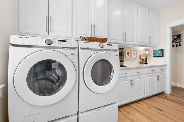 333 Keewaydan Lane, Port Aransas, TX 78373