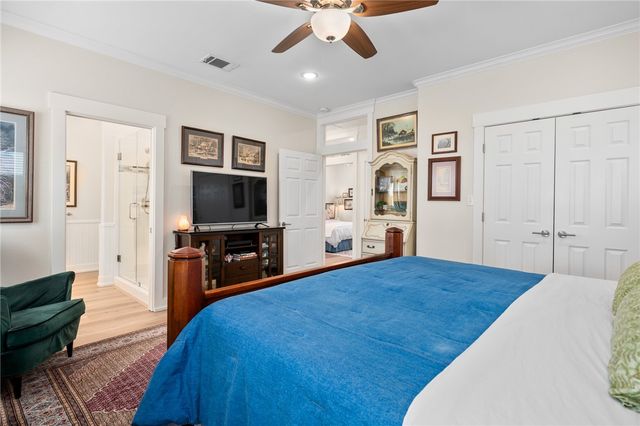 333 Keewaydan Lane, Port Aransas, TX 78373