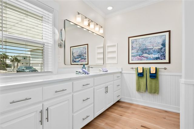 333 Keewaydan Lane, Port Aransas, TX 78373