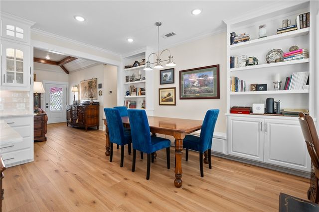 333 Keewaydan Lane, Port Aransas, TX 78373