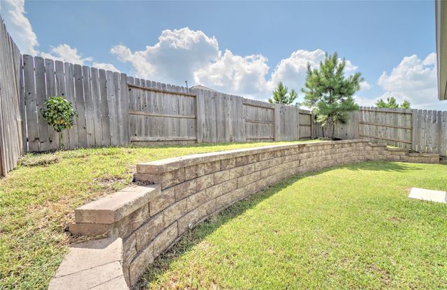 1537 San Sebastien Drive, Conroe, TX 77301