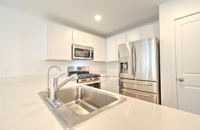 1537 San Sebastien Drive, Conroe, TX 77301