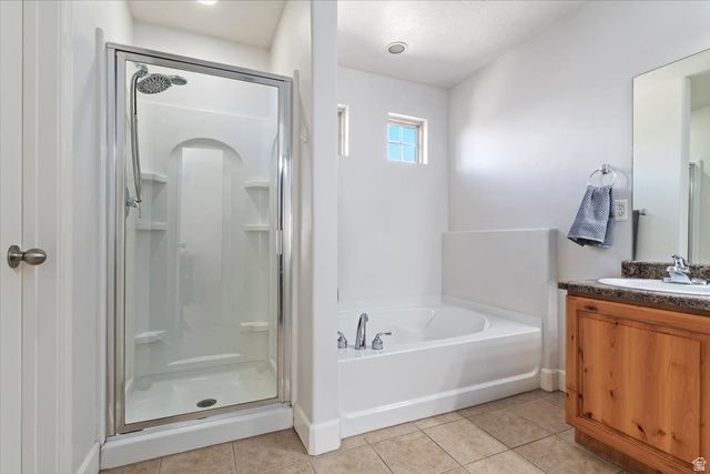 604 E NORMANDY LOOP LN, Draper, UT 84020